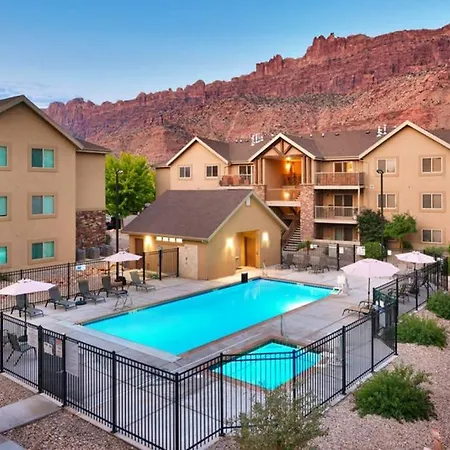 5D New Redcliff Condo, Pool & Hot Tub Moab Exterior photo